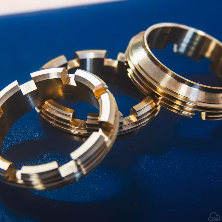 Precision-machined DZR Brass Locking Bush