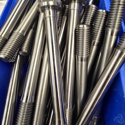 Cylinder head bolts